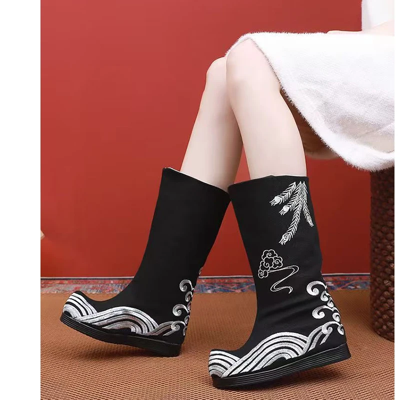 Damskie buty Hanfu w stylu retro, antycznym, chińskim, z haftem, na podwyższanej podeszwie, vintage, biało-czarne, jesienno-zimowe.