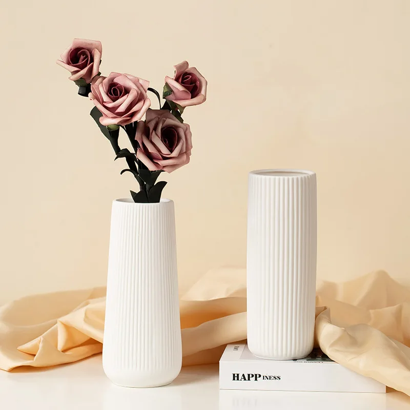 

Creative Ceramic Vase for Hydroponic Flower Pot, Perfect Addition to Your Living Room Decoration, Home