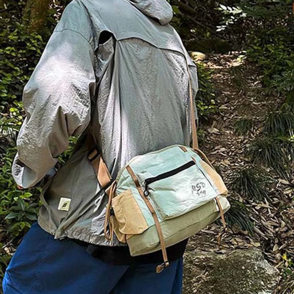

Portable Mountaineering Crossbody Bag Embroidery Large Capacity Outdoor Nylon Shoulder Pouch Lightweight Contrast Color