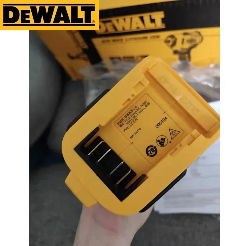 Dewalt Brushless Compact Impact Wrench 1/2\