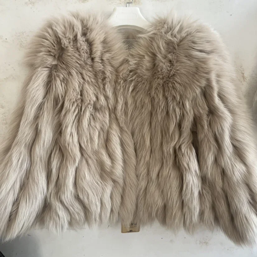 Natural Fox Fur Short Slim Fur Coat Women 2023 Winter New Thickened Real Fur Coat Female Fashion Warm Outerwear