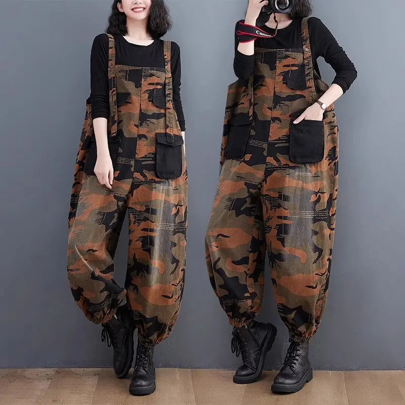 

Retro Fashion Camouflage Printing Jeans Denm Jumpsuit Women Loose Colored Strap Pants Versatile Autumn Overall Trousers Z3709
