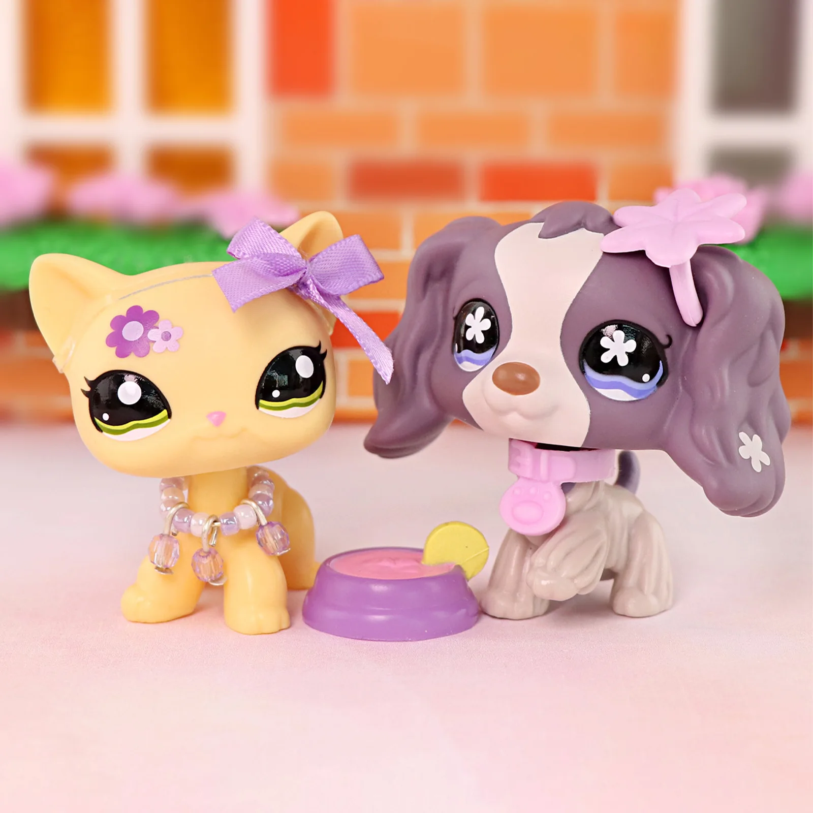 

2pcs lps Minilpsshop Pet Shop Bobble Head Toys Shorthair Cat Cocker Spaniel Children's Toy Gifts for Boys and Girls Collectible