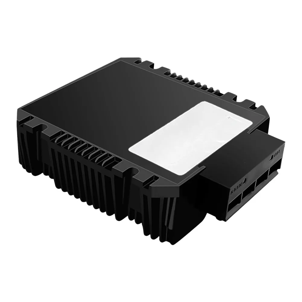 100A Voltage Reducer 24V To 12V Converter 97.3 Conversion Efficiency Aluminum Alloy Shell IP67 Waterproof Rating