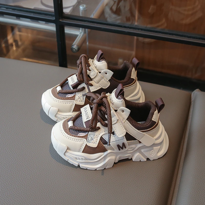 

Boys' shoes 2025 New autumn children's sports running shoes, casual anti-slip dad shoes, boys look cool