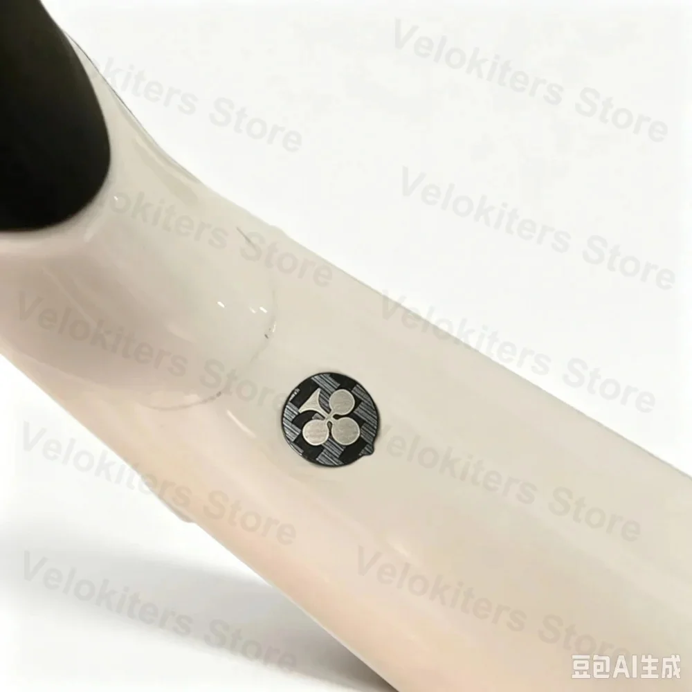 Wasserdichte, staubdichte Gummi-Abdeckung für das Schraubenloch der Colnago Y1RS Sattelstütze, Staubschutzkappe für Fahrrad-Sattelstützenbolzen, Zubehör. – Detail 2