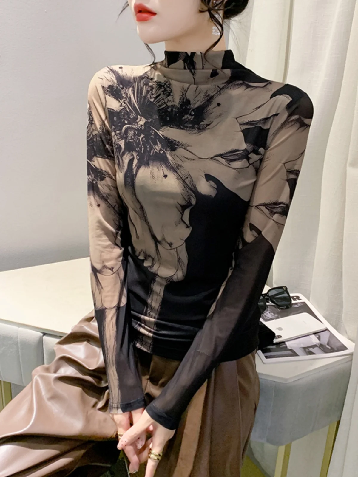 Retro High Neck Lange Mouw T-shirt Dames Binnenmode Slankmakend Top Me Insert Street Style Herfst Nieuwe Aankomst T-shirt