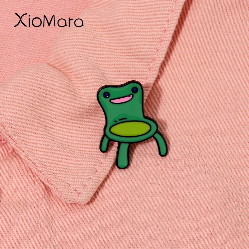 Cute Frog Enamel Pin Green Chair with Smiling Child Seat Brooch On Backpack Clothes Punk Badge Gift for Friend Kids Jewelry