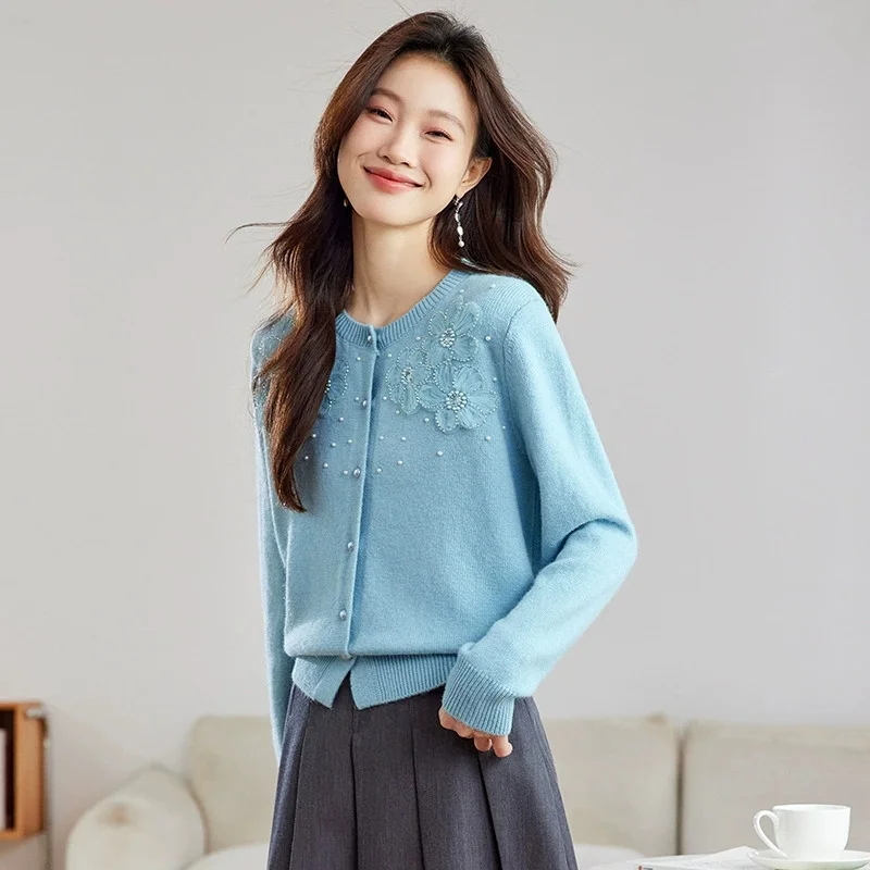 سترة مشغولة من الصوف المرأة 2025 جديد ربيع الخريف فضفاضة ارتداء النمط الأجنبي سترة قصيرة معطف السيدات سترة بأكمام طويلة