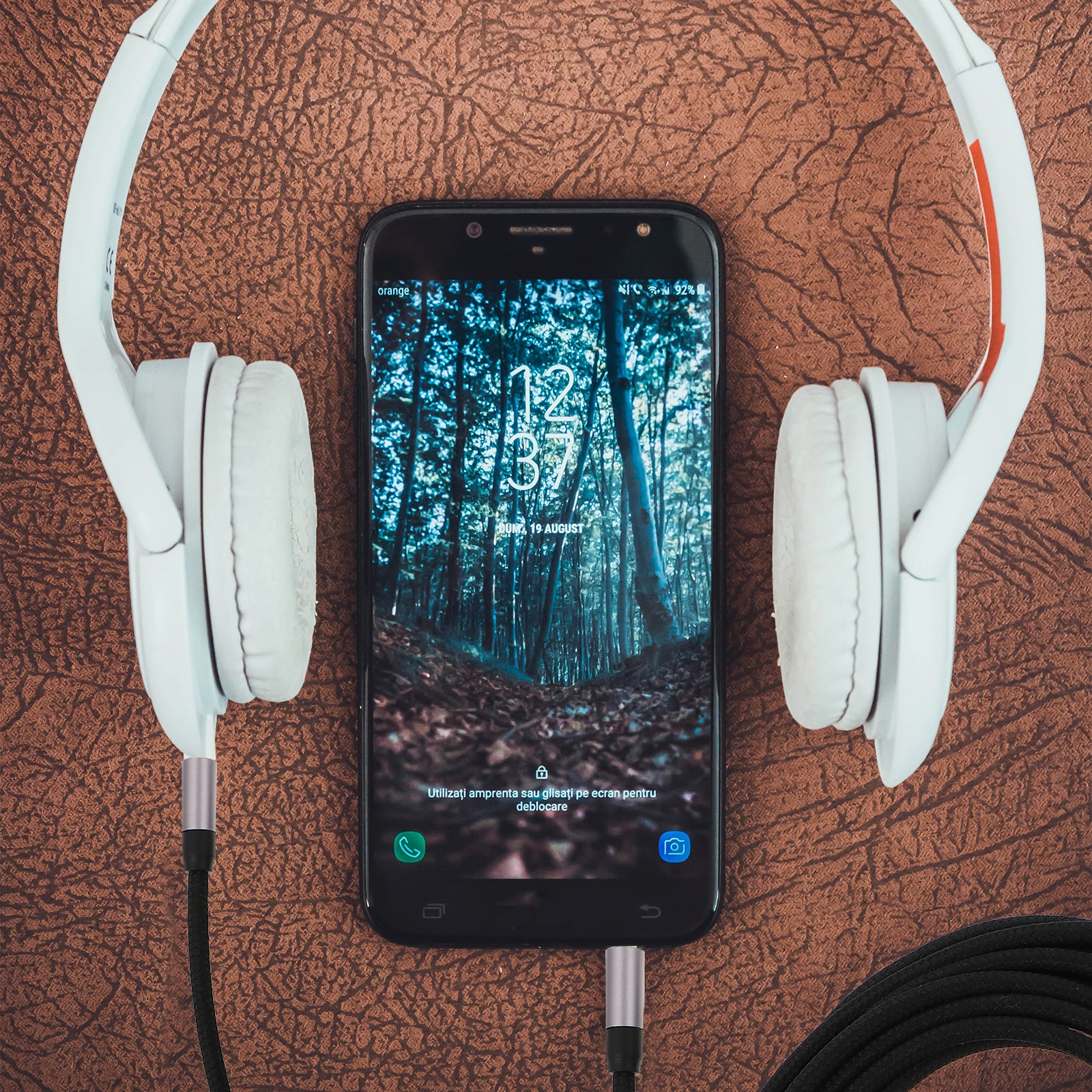 

Audio Line 3.5mm Stereo Aux Cable Male to Male Copper Jack Fadeless Tear Proof Coating Nylon TPE Material Suitable All Devices