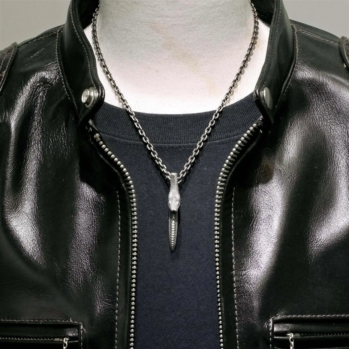 Silver giant snake necklace, niche carved snake scale pendant, men's necklace, punk style jewelry