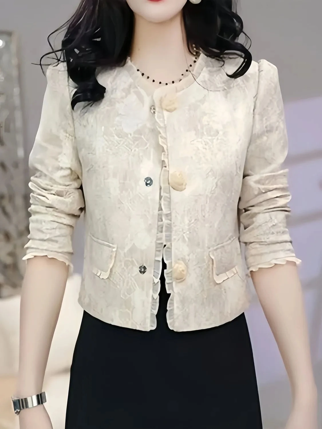 

2025 New Fashionable And Versatile Casual Slimming And Western-style Printed Small Fragrant Style Women's Short Sleeved Jacket