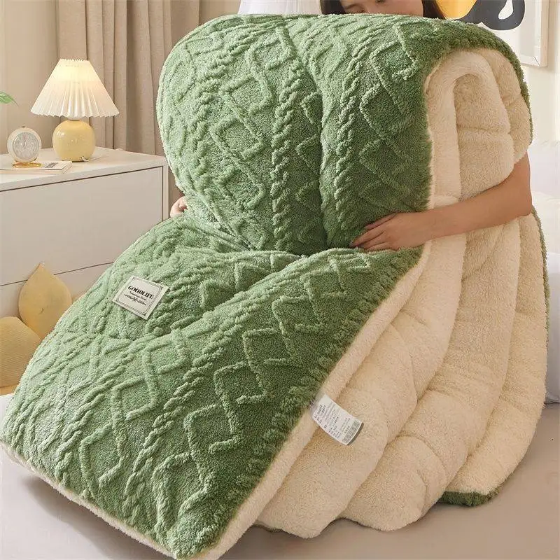Thickened Double-Sided Flannel Duvet Student Pad Duvet Winter Warm Cotton Core Sheepskin Flocking Bedding Cover Fiber Filling