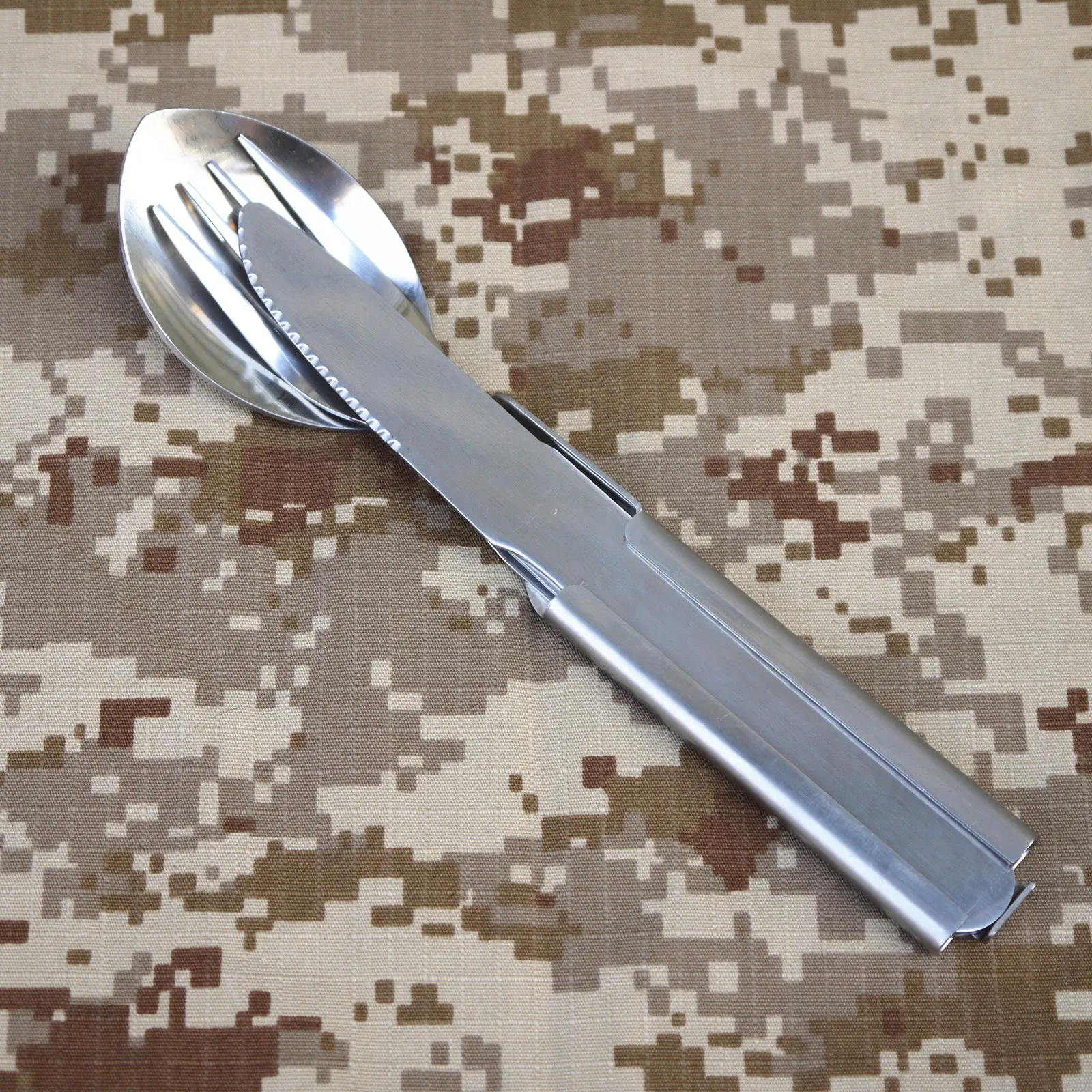 4Pcs Portable Outdoors Tools Stainless Steel Tableware Set Fold Knife Utensil Spoon Fork Dinnerware Camping Cooking Flatware
