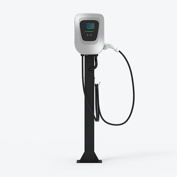 Stazione di ricarica domestica da 7 kW con palo di ricarica per auto elettrica portatile CA Wallbox mobile montata a parete