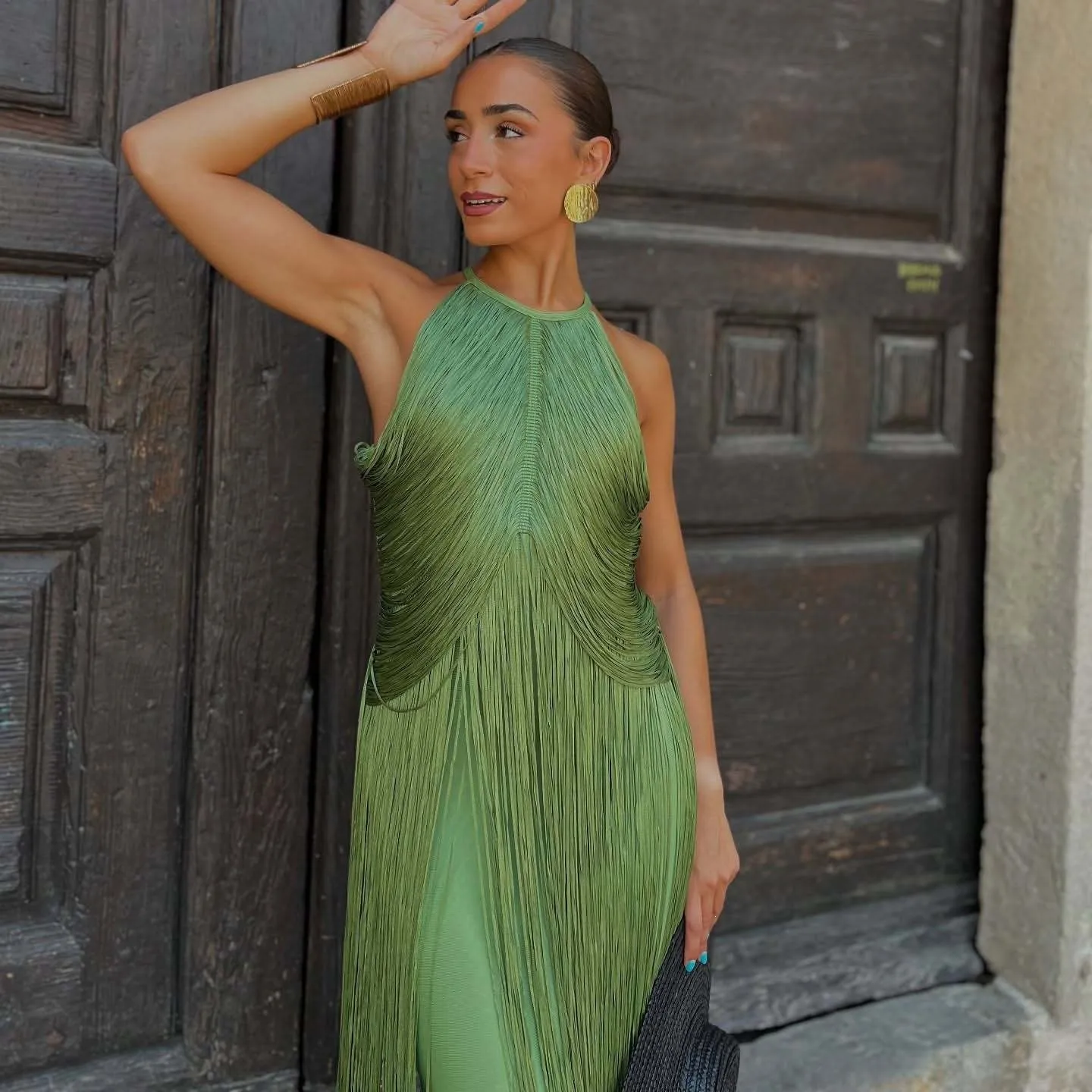 Halter Neck Off Shoulder Neckline Gown with High Waist Slim Fit Nameless Noblewoman Style Elegant Party Dresses for Women