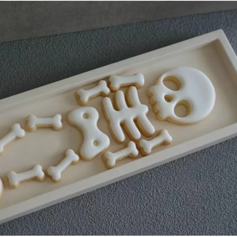 Halloween Skull Cookie Cutters Plastic 3D Cartoon Piecing Together Skeleton Pressable Biscuit Stamp Chocolate Mold Cake Tools