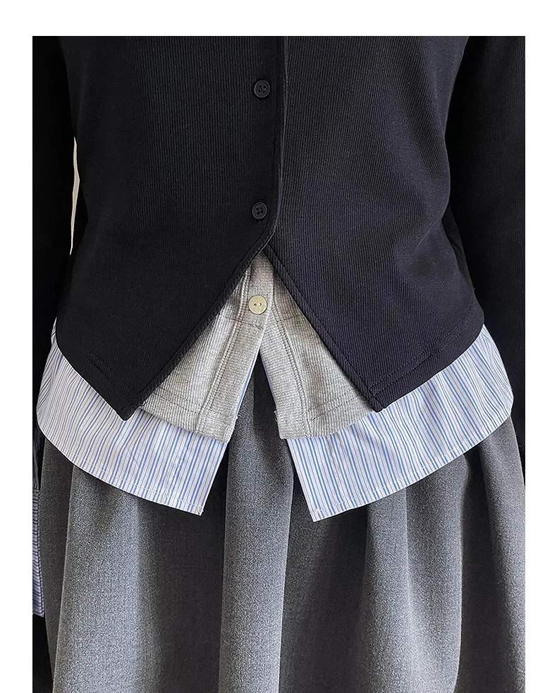 Long Sleeved Top V Neck Contrast Knit Cardigan Style for Women - Black