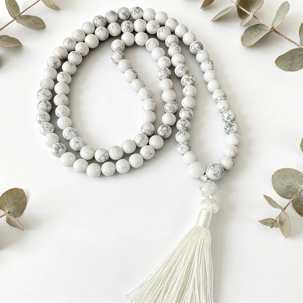 Elegant White Howlite 108 Mala Beads Necklace with Silk Tassel, Hand Knotted Meditation Prayer Beads, Fashion Jewelry Gift