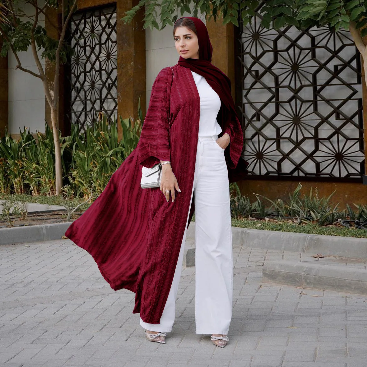 2024 nowe arabskie ubrania muzułmańskie otwarte Kimono długie Abaya Cardi szlafrok w paski etniczny kardigan bliskowschodni Kaftan z kieszeniami