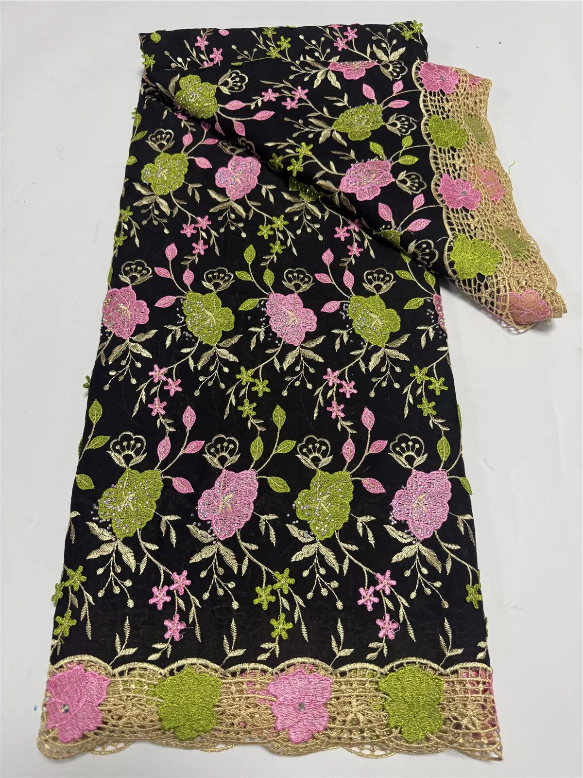 

Fashion Multicolore Flower Embroidered Water Soluble Lace Fabric African Guipure Cord Lace Fabric For Women Dresses 19A15