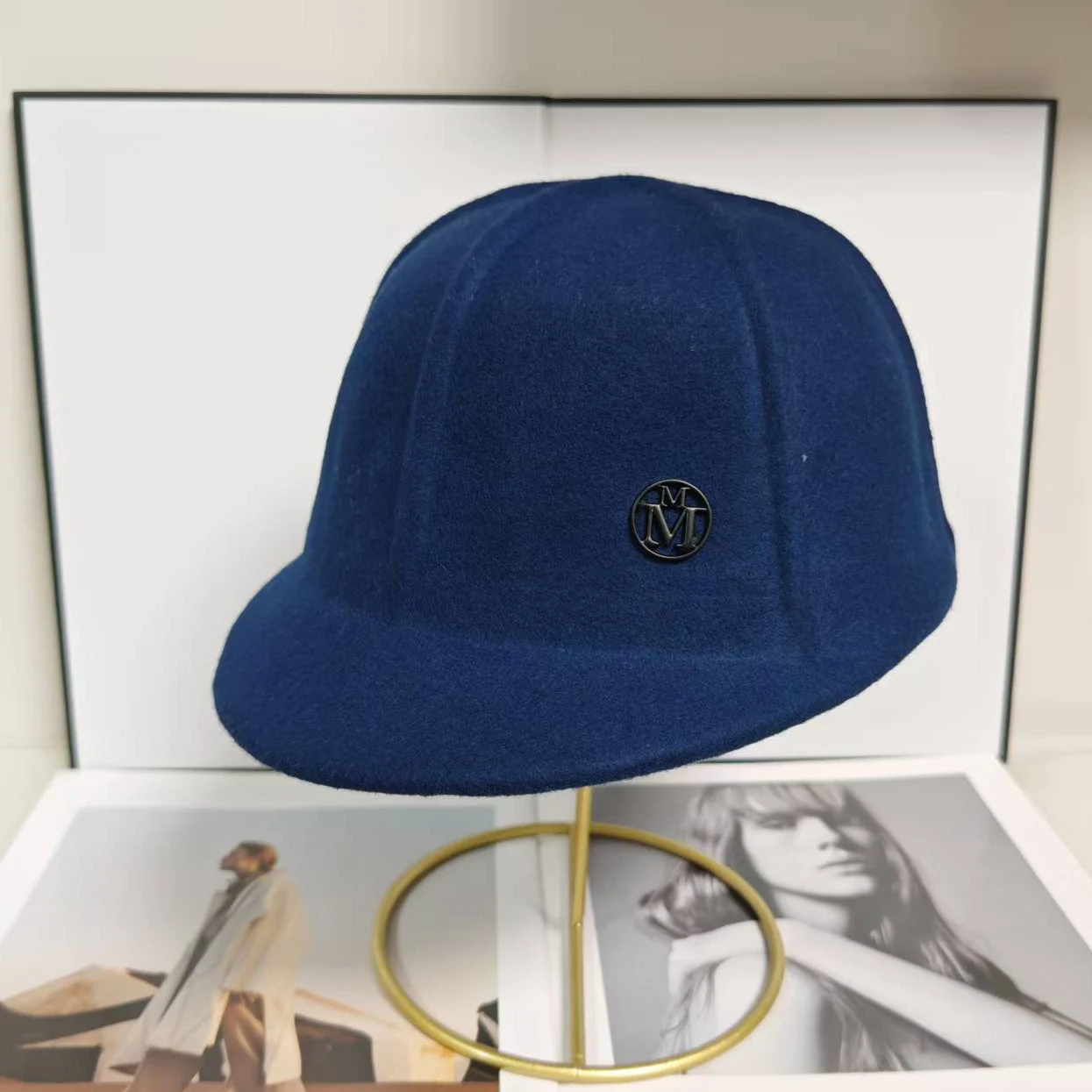 New Style Spring Autumn Season Woollen Baseball Caps Men Women M Letter Strip Shape Fashion Sunblock Visor Hats Equestrian Cap