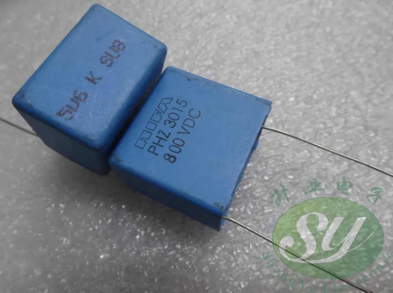 

PHZ3015 5.6uf/800v 5u6 565 New 28MM film capacitor