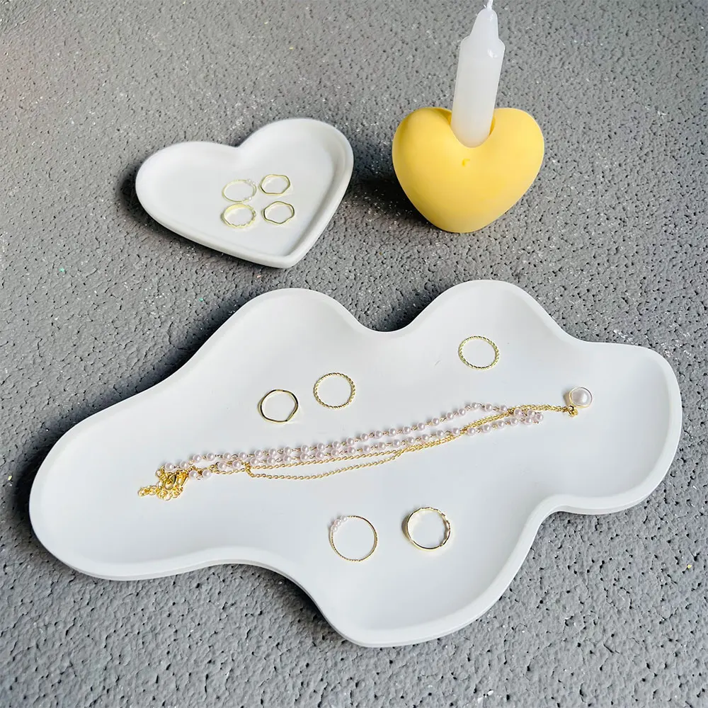 Large Concrete Heart Shape Silicone Mold DIY Heart Storage Dish Candlestick Resin Jewelry Storage Tray Casting Silicone Mold
