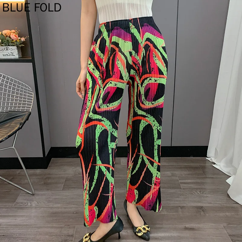 Miyake geplooide rechte broek 2025, groot formaat, losse geplooide nieuwe bedrukte elastische taille, casual broek, drukplooibroek