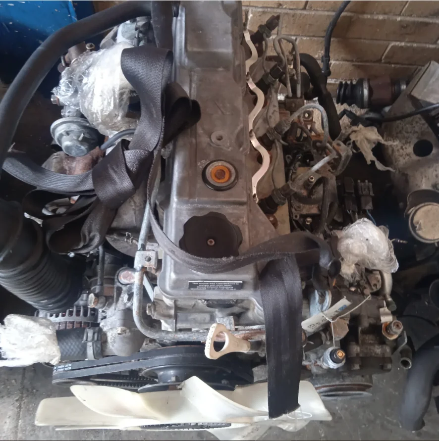 محرك 4M40 جديد 4 أسطوانة لشاحنات البيك اب OE No 4D56 #2