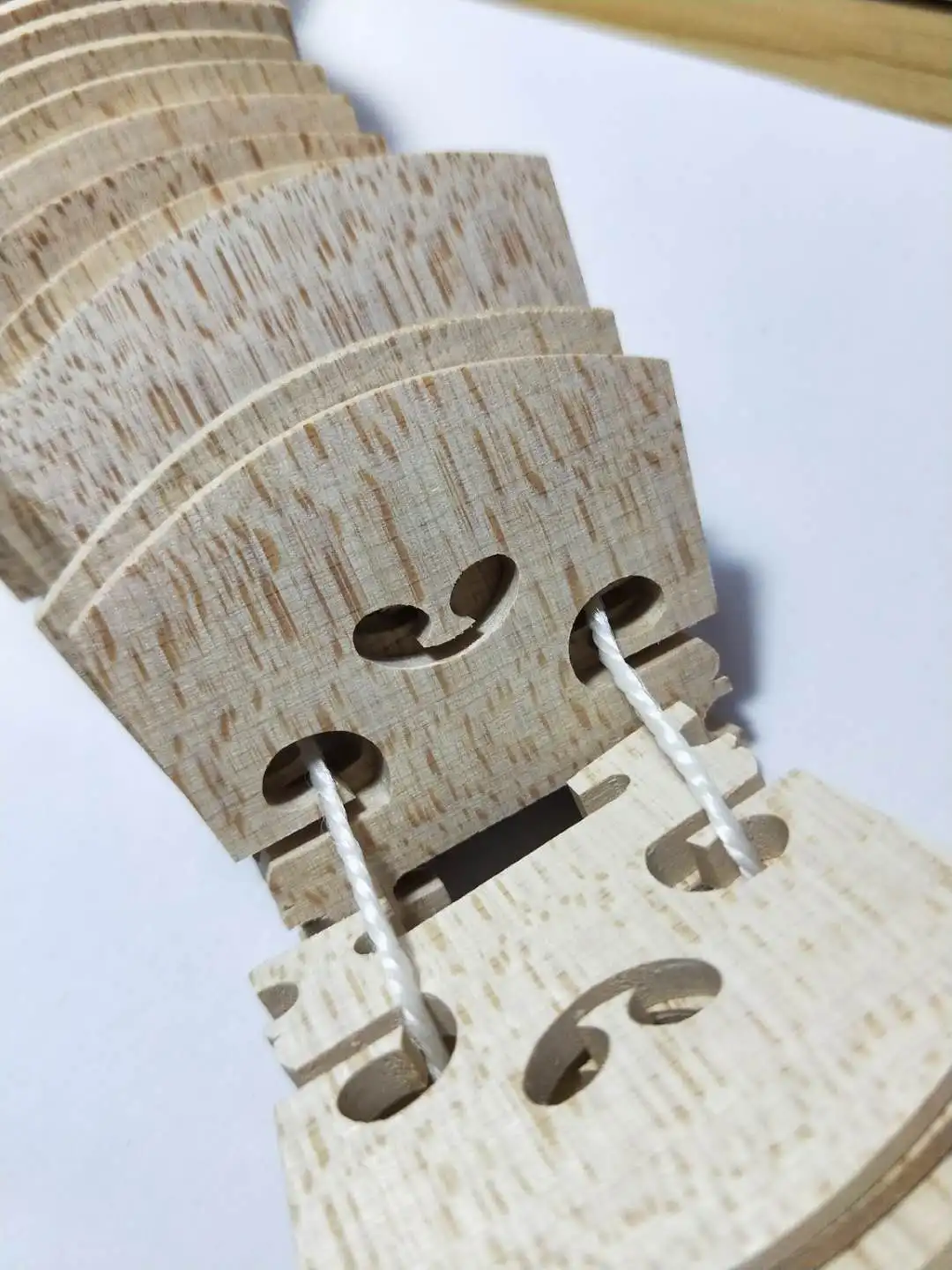 

20 PCs High Quality Vioin Bridge 4/4 Aged Euroepan Maple Bridges