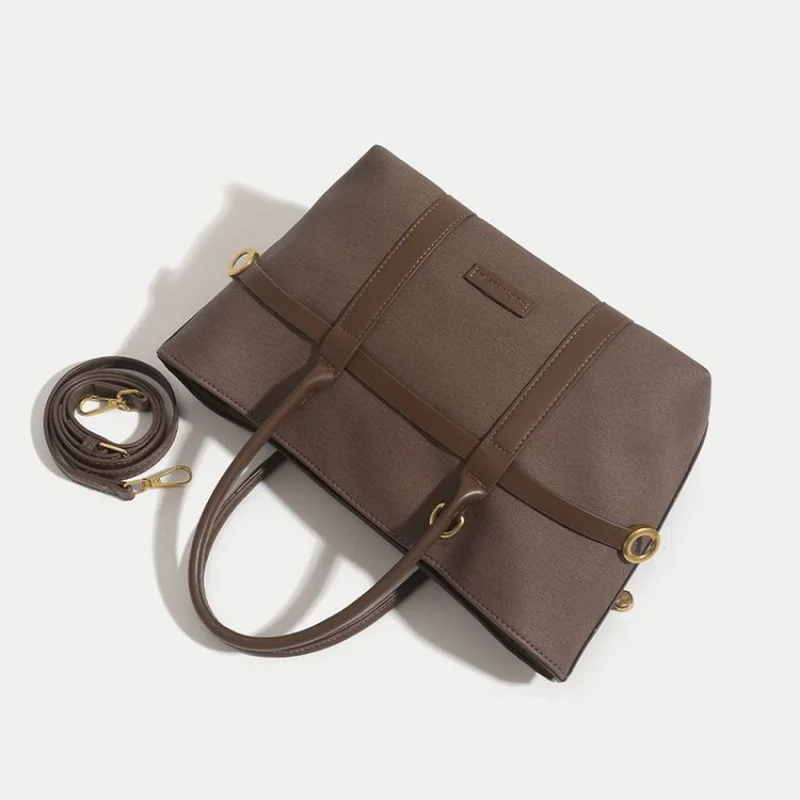 

Vintage Inspired Medical Satchel For Ladies Retro Leather Doctor Bag With Structured Shape And Ample Space