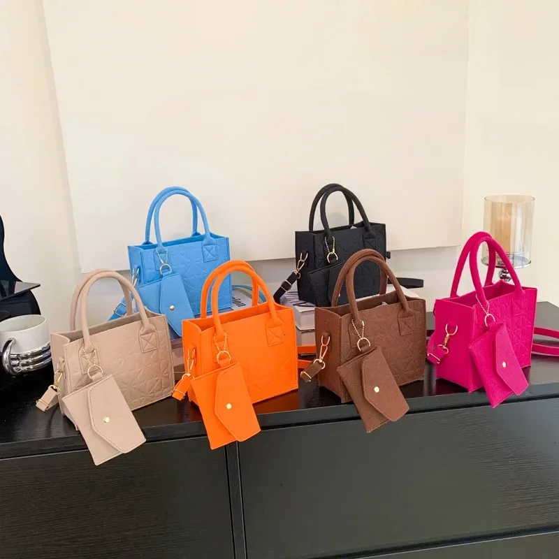 2024 New Solid Color Small Square Bag Felt Shoulder Bag Simple Handbag for Spring Luxury Designer Casual Crossbody Bag for Women