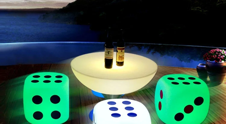 Tabouret lumineux, meubles de table amples