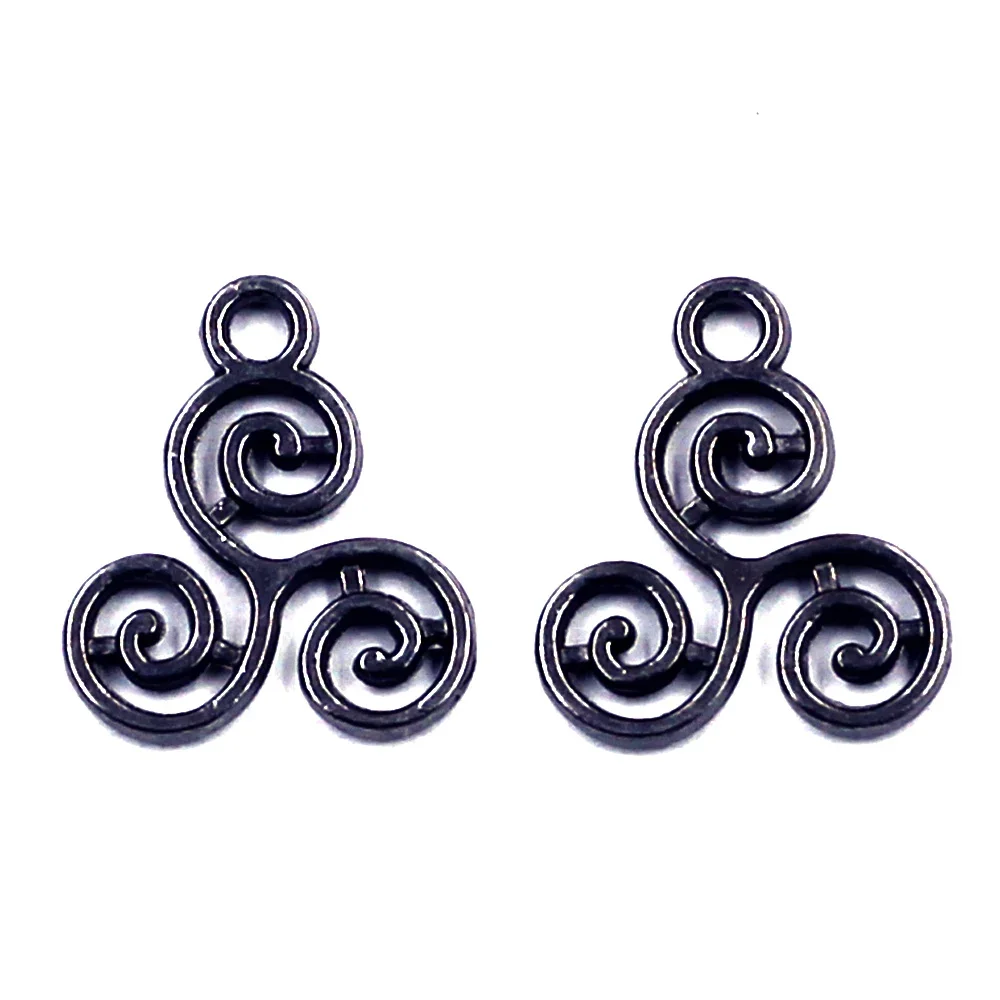 30Pcs Pendants Cloud Triskelion Gunmetal Jewelry DIY Findings Charms 16x13mm(5/8