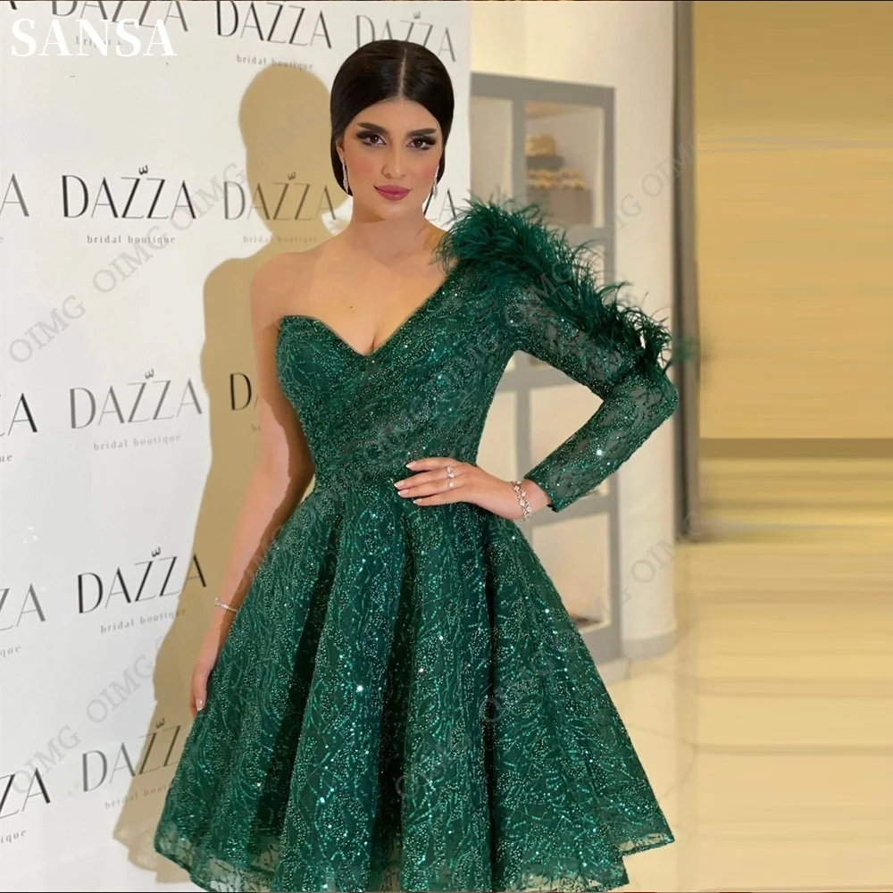 

Sansa Luxury فساتين سهره فاخره Sequins On Sleeve 2023 Green Mini فساتين للحفلات الراقصة Sexy Ostrich Hair Beading Prom Dress