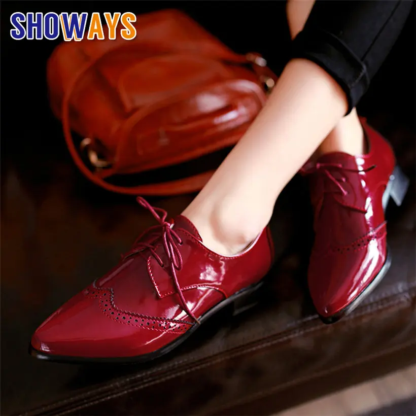 

Spring Autumn Women Derbies British Patent Leather Flats Pointed Toe Casual Dress Party Lace Up Oxfords Red Black Ladies Brogues