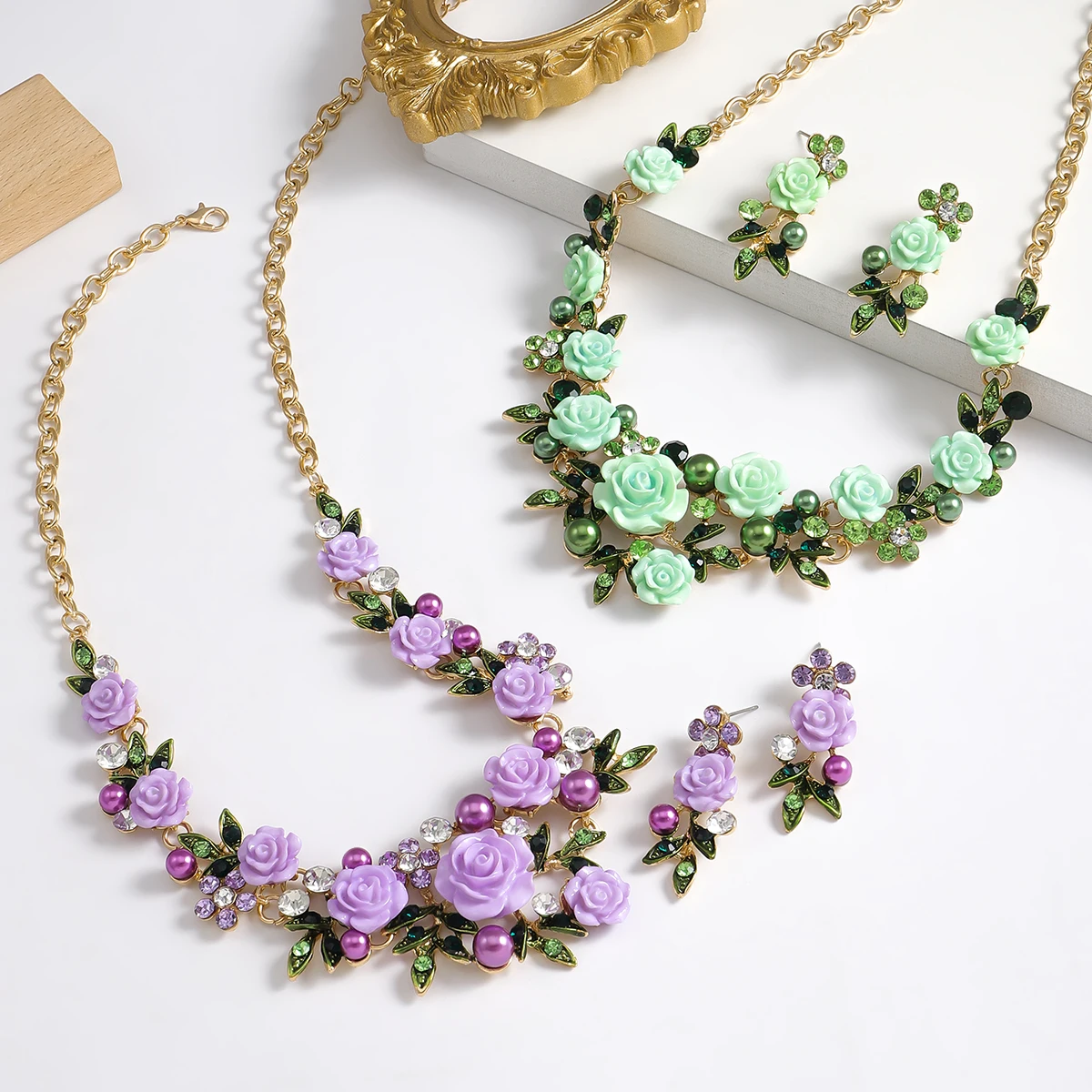 Best Lady 3pc Elegant and Luxurious Floral Necklaces and Earrings Are the Perfect Choice for a Wedding in a Garden