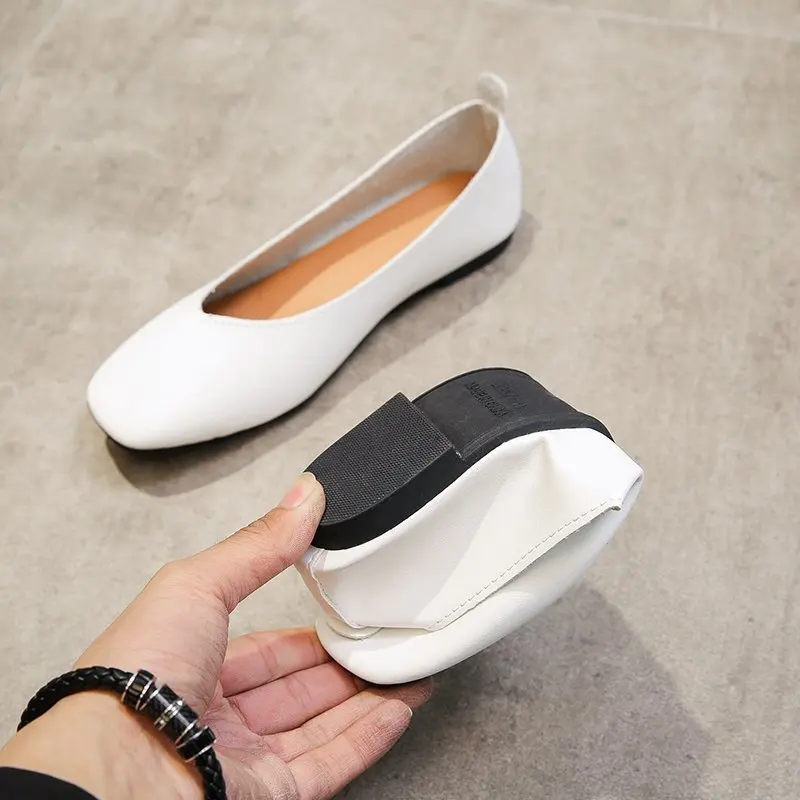 Women Leather Flat Shoes Autumn New Fashion Square Soft Leather Sports Nude Girls Shallow Mouth Granny Walking Sneakers