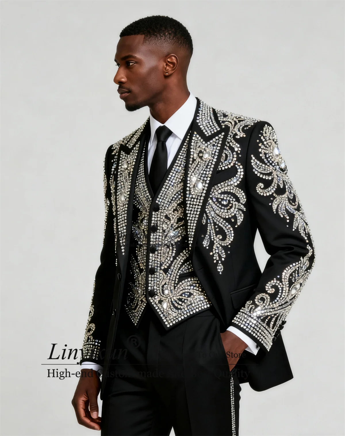 

Sparkly Metal Embellished Men Suits Peaked Lapel Male Party Prom Blazers Customized 3 Pieces Sets Groom Tuxedos Ropa Hombre