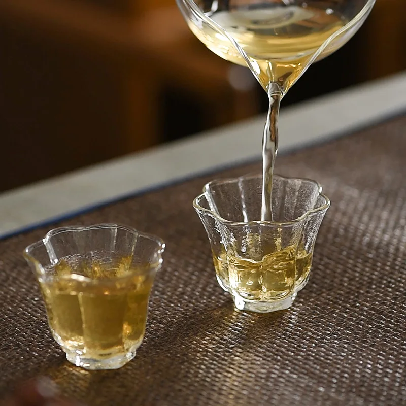 Thickened Heat-Resistant Petal Hammer Pattern Glass Teacup Tea Cup Household Single Cup Personal Cup Tea Ceremony Tea Set Cup