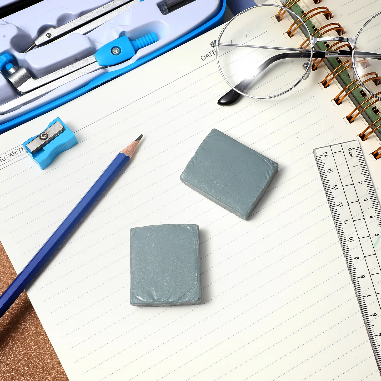 

12 pcs Kneaded Erasers Moldable Art Eraser For Drawing Sketching Painting Studying Office Use Soft Strong Adhesion No Residue