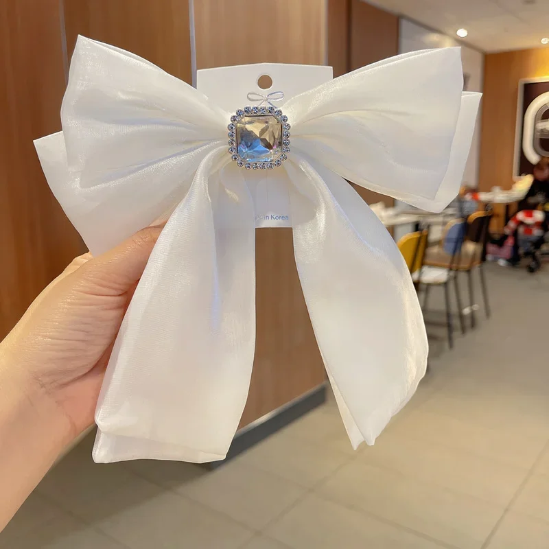 Korean Fabric Ribbon BowKnot Brooch Pins Crystal Shirt Bow Tie for Women High-end Wedding Party Brooches Clothes Accessories