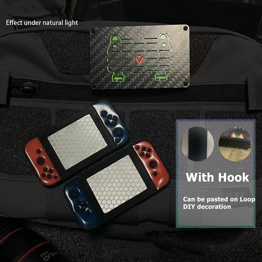 التبديل مضيئة التصحيح الأزرق والأحمر التكتيكية شارة يزين لعبة المضيف التصميم للملابس على ظهره سترة DIY تزيين