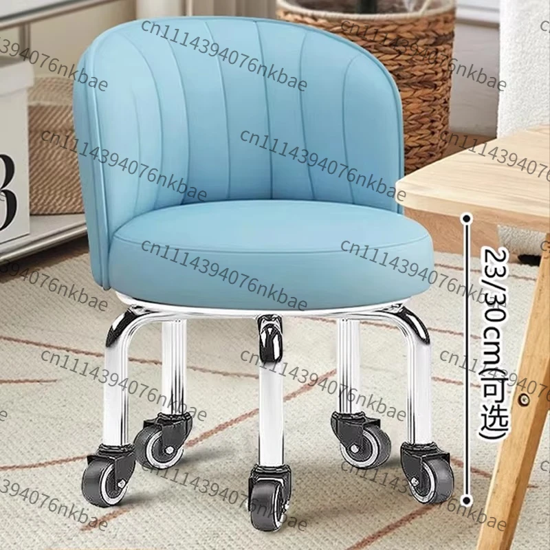 Universal Wheel Small Stool, Household Pulley Round Low Stool, Mobile Rolling Stool for Home Kitchen Use