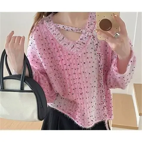 2024 Wave Point Hollow Gentle Hairy V-neck Knitted Top for Women Autumn and Winter Beautiful Loose Aging Reduction Short Sweater