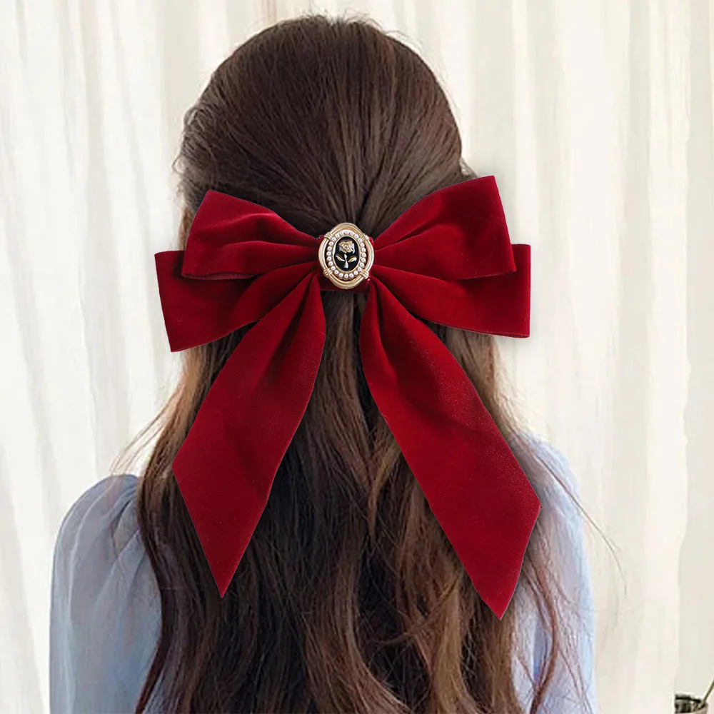 

Новый осенне-зимний бархатный головной убор премиум-класса с бантом из камелии и пружинным зажимом, большой женский головной убор с завязками на половину галстука