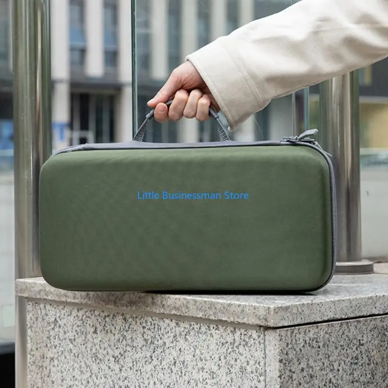 portable-carrying-case-for-keyboard-with-pocket-and-soft-lining-m76a