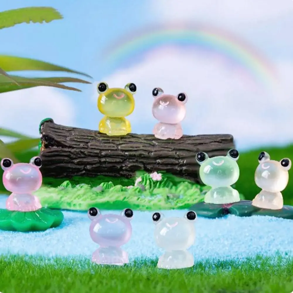 Cartoon Micro Landscape Mini Glow Frogs Glow At Dark Small Luminous Frog Ornaments Cute Garden Frogs Miniatures Outdoor