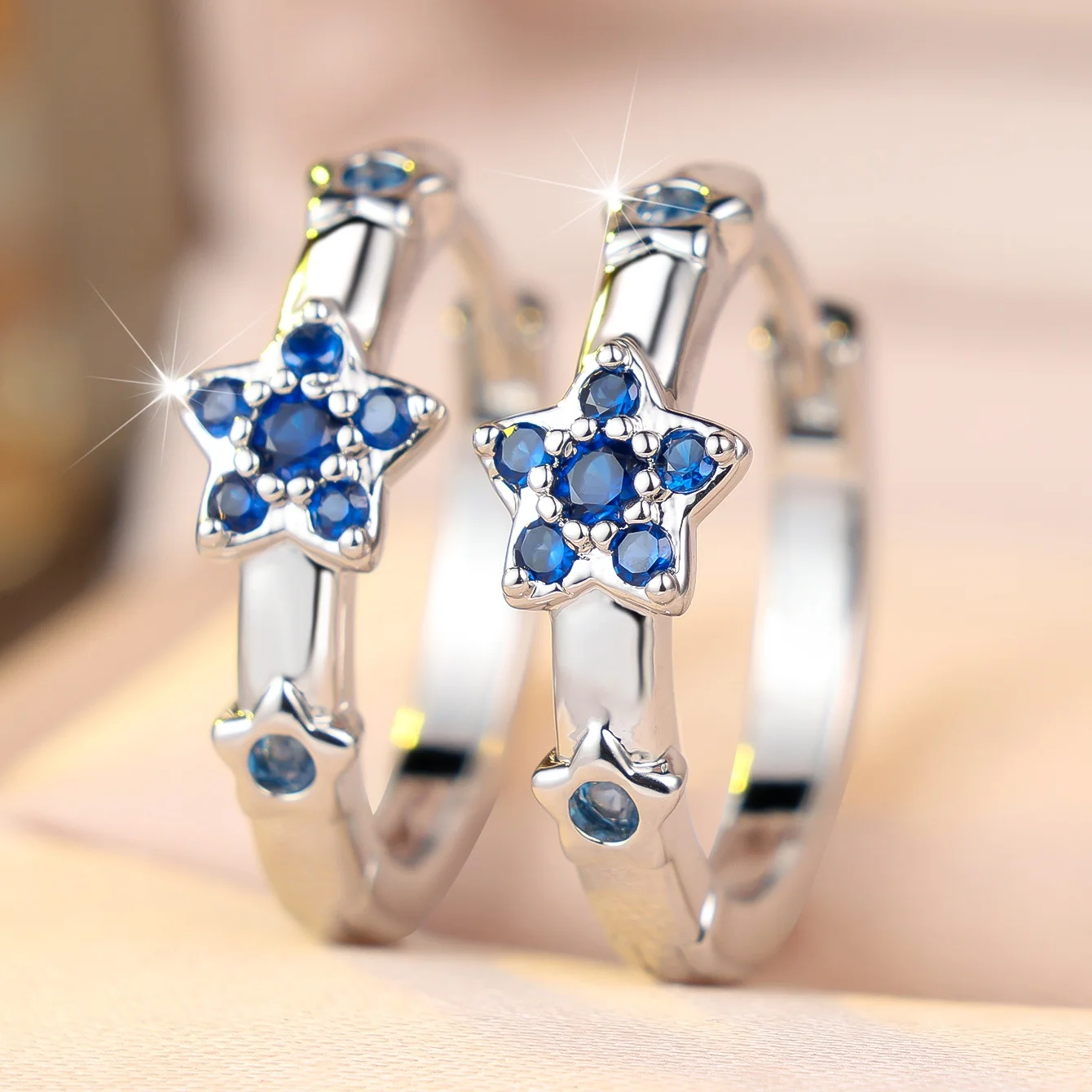 Cute Female White Blue Stone Star Hoop Earrings Trendy Fashion Silver Color Wedding Jewelry For Women